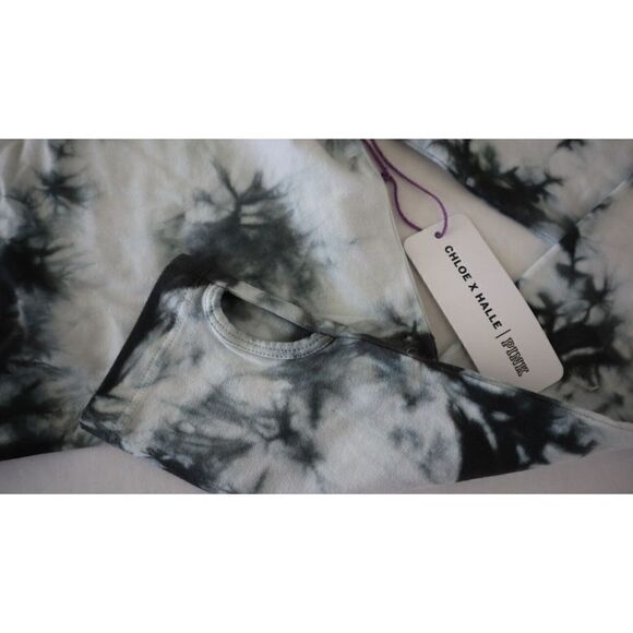 Victoria Secret Pink x Chloe x Halle Women's Sz M Tie Dye Cropped Turtleneck - Picture 3 of 7